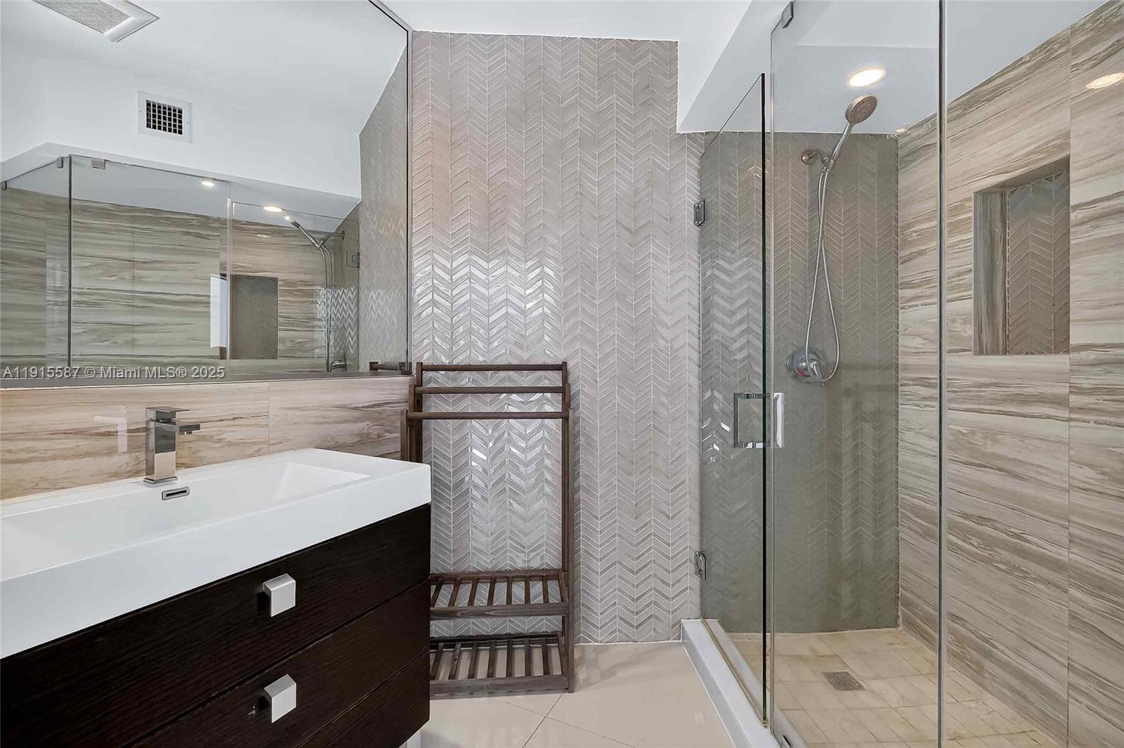 1017 NE 95th St Miami Shores, FL 33138