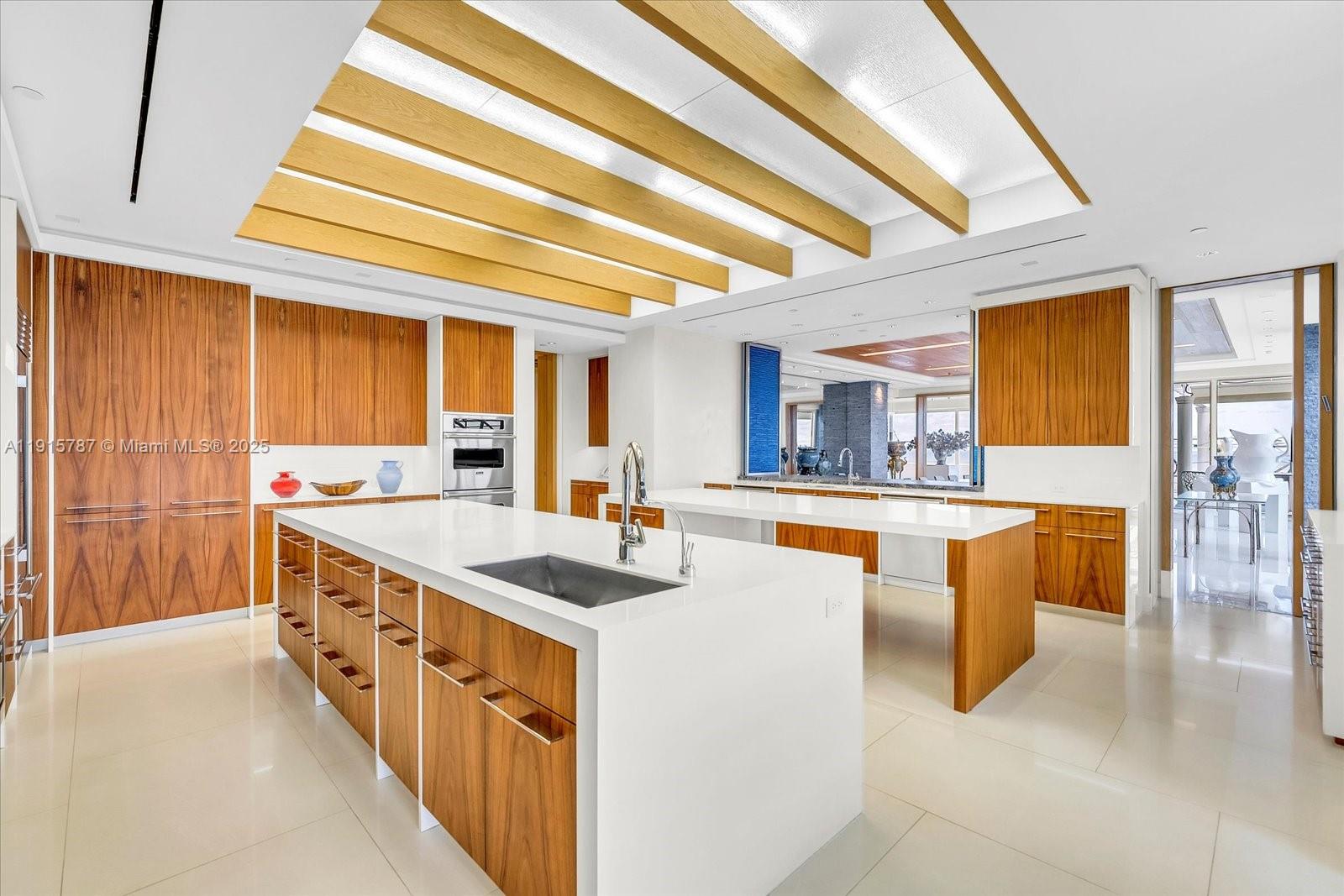 Undisclosed Address Key Biscayne, FL 33149