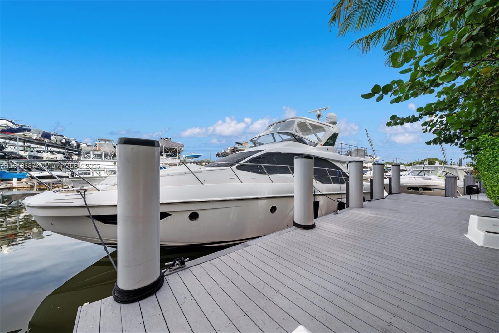 725 NE 77th St Miami, FL 33138