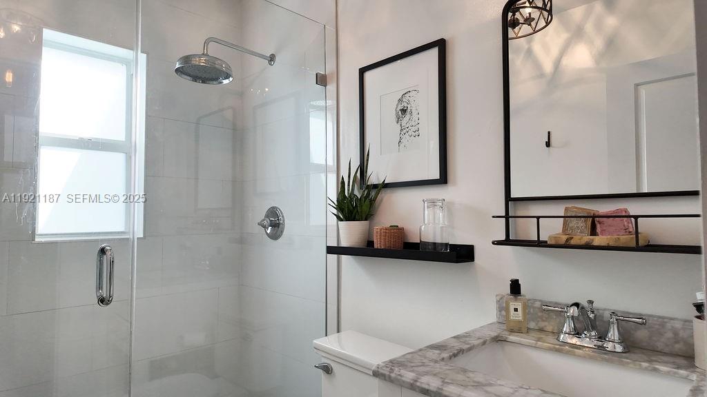 6040 SW 22nd St Miami, FL 33155