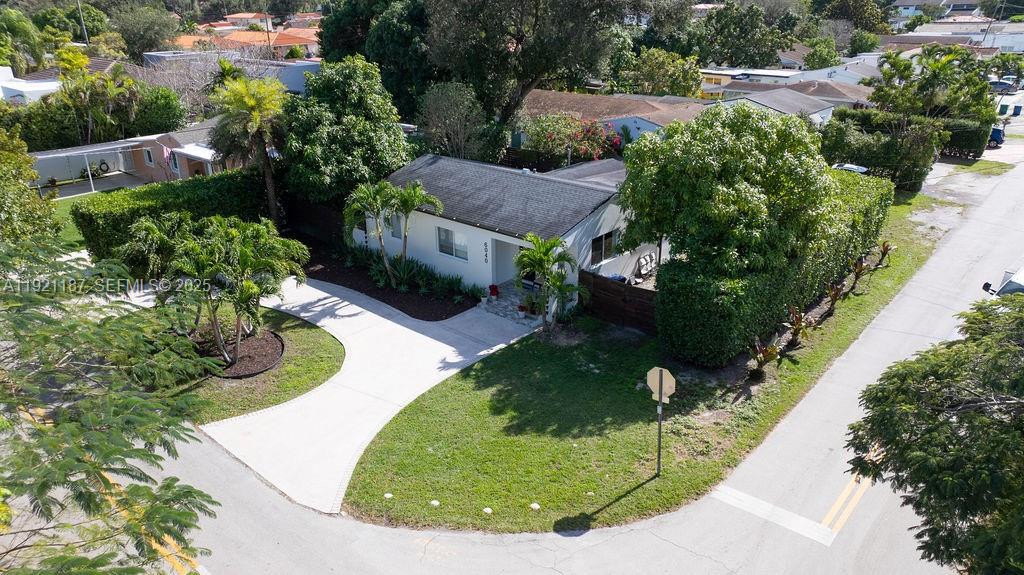 6040 SW 22nd St Miami, FL 33155