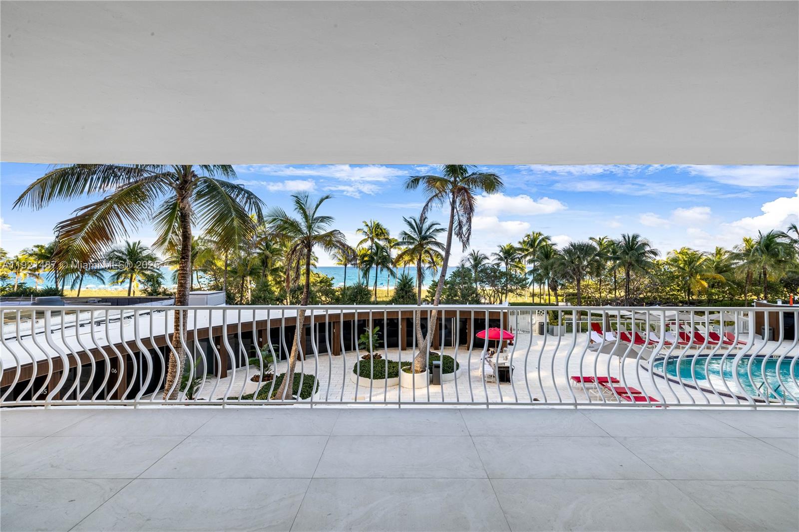 10155 Collins Ave #202 Bal Harbour, FL 33154