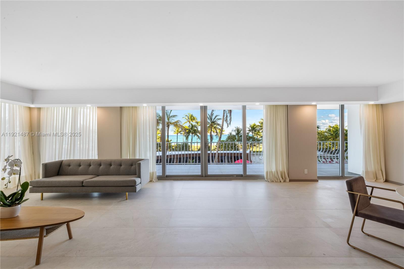 10155 Collins Ave #202 Bal Harbour, FL 33154
