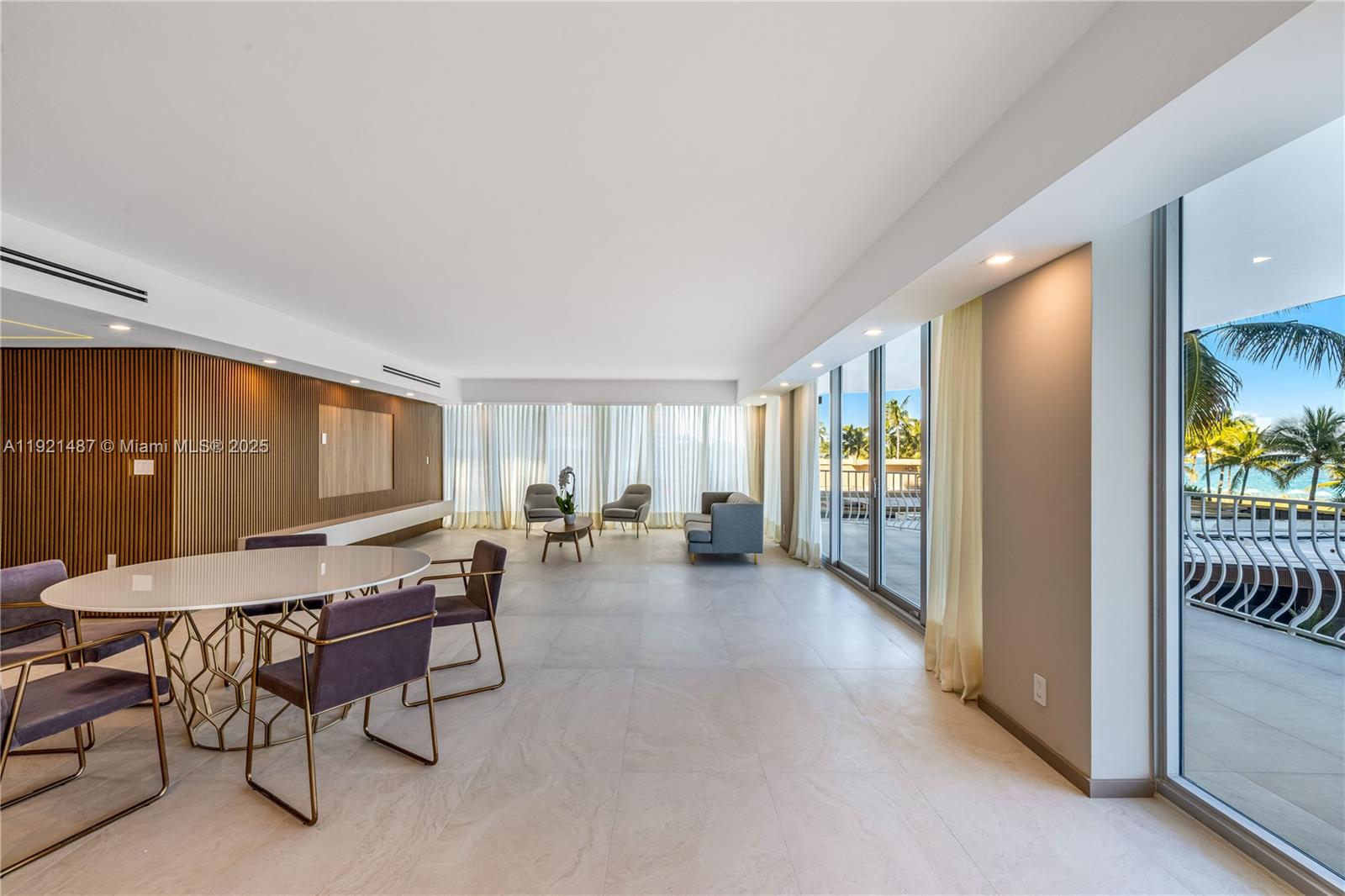 10155 Collins Ave #202 Bal Harbour, FL 33154