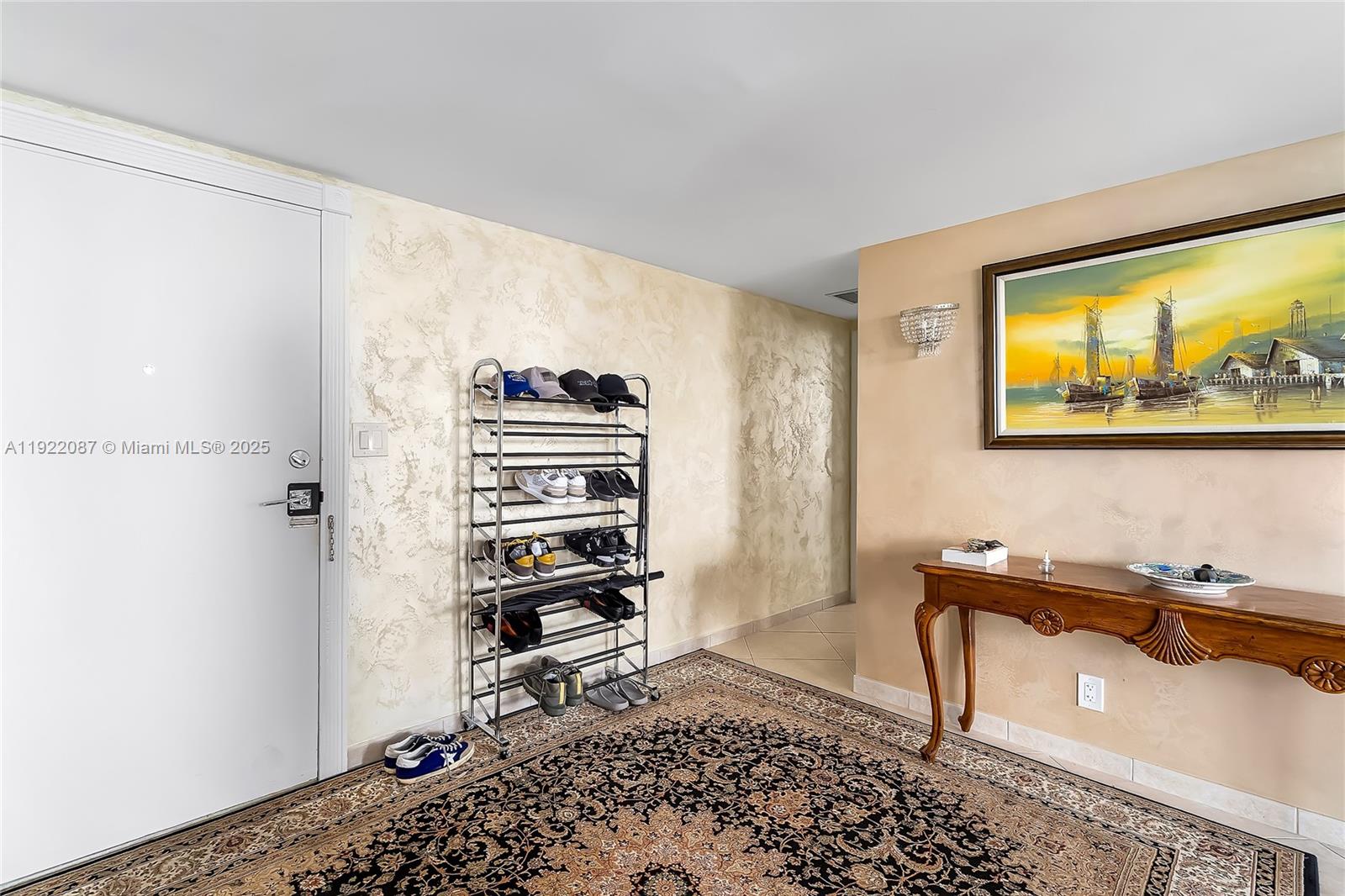 image Winston Towers 100 Condo19