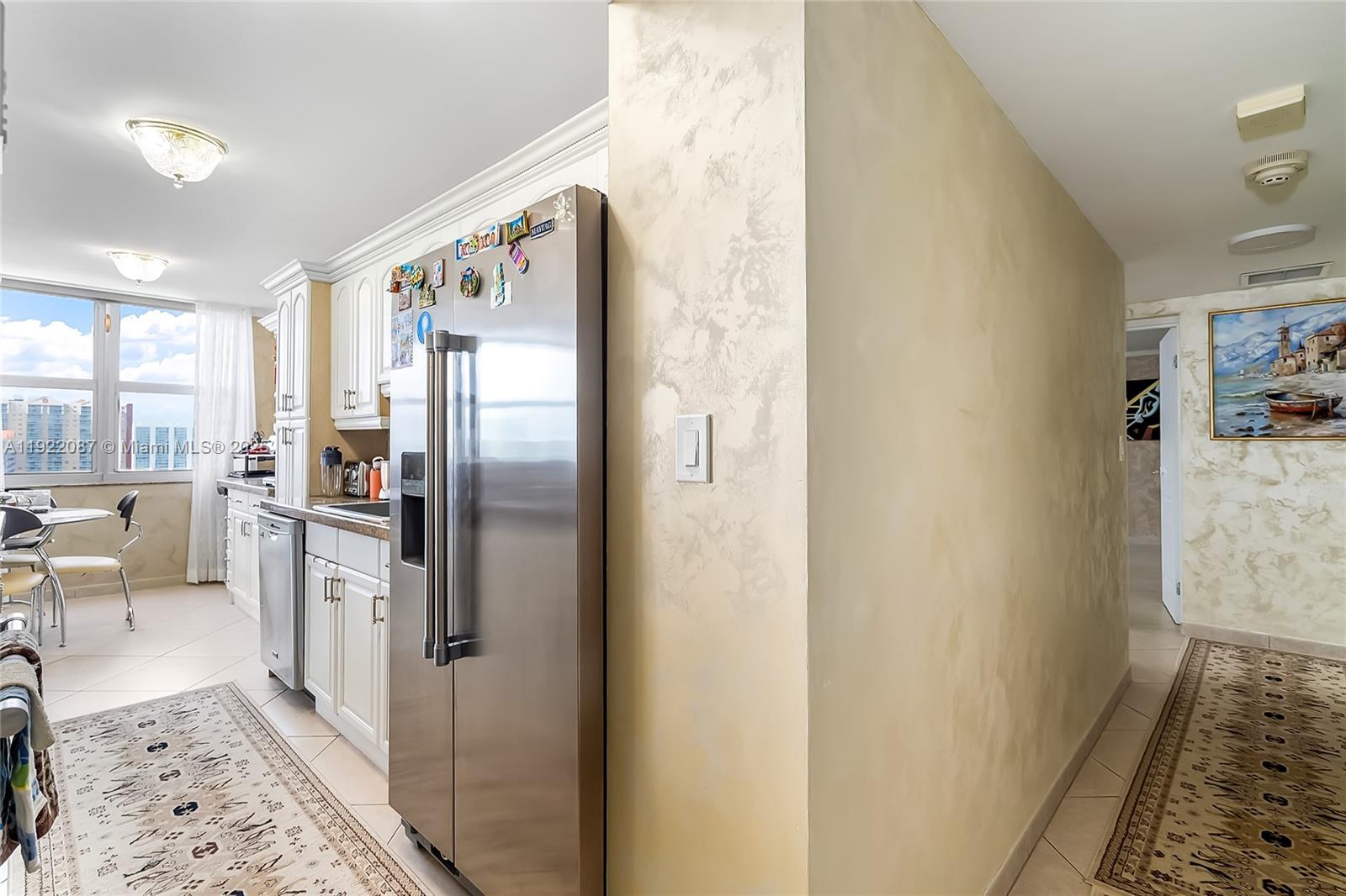 image Winston Towers 100 Condo7