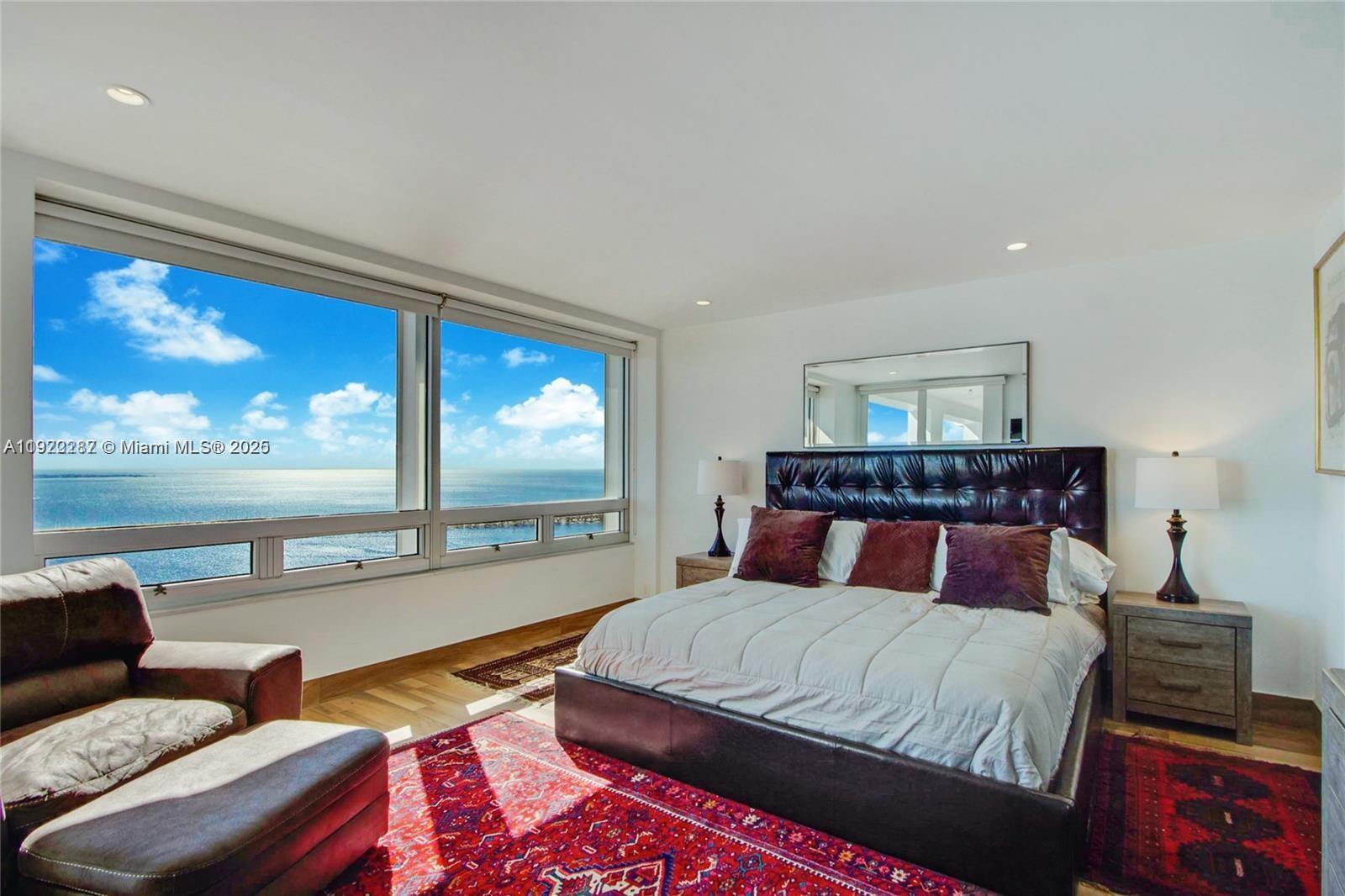 1541 Brickell Ave #A-3902 Miami, FL 33129