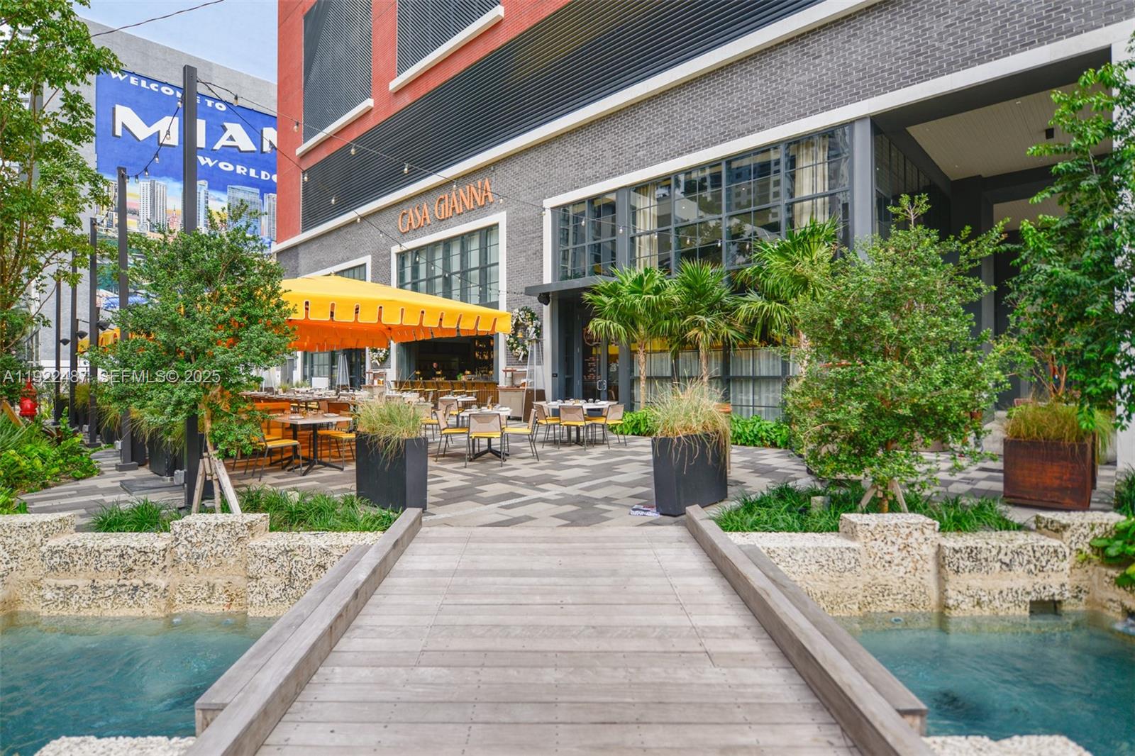 159 NE 6th St #4601 Miami, FL 33132