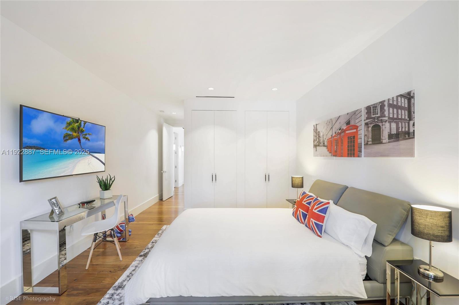 7501 Coquina Dr North Bay Village, FL 33141