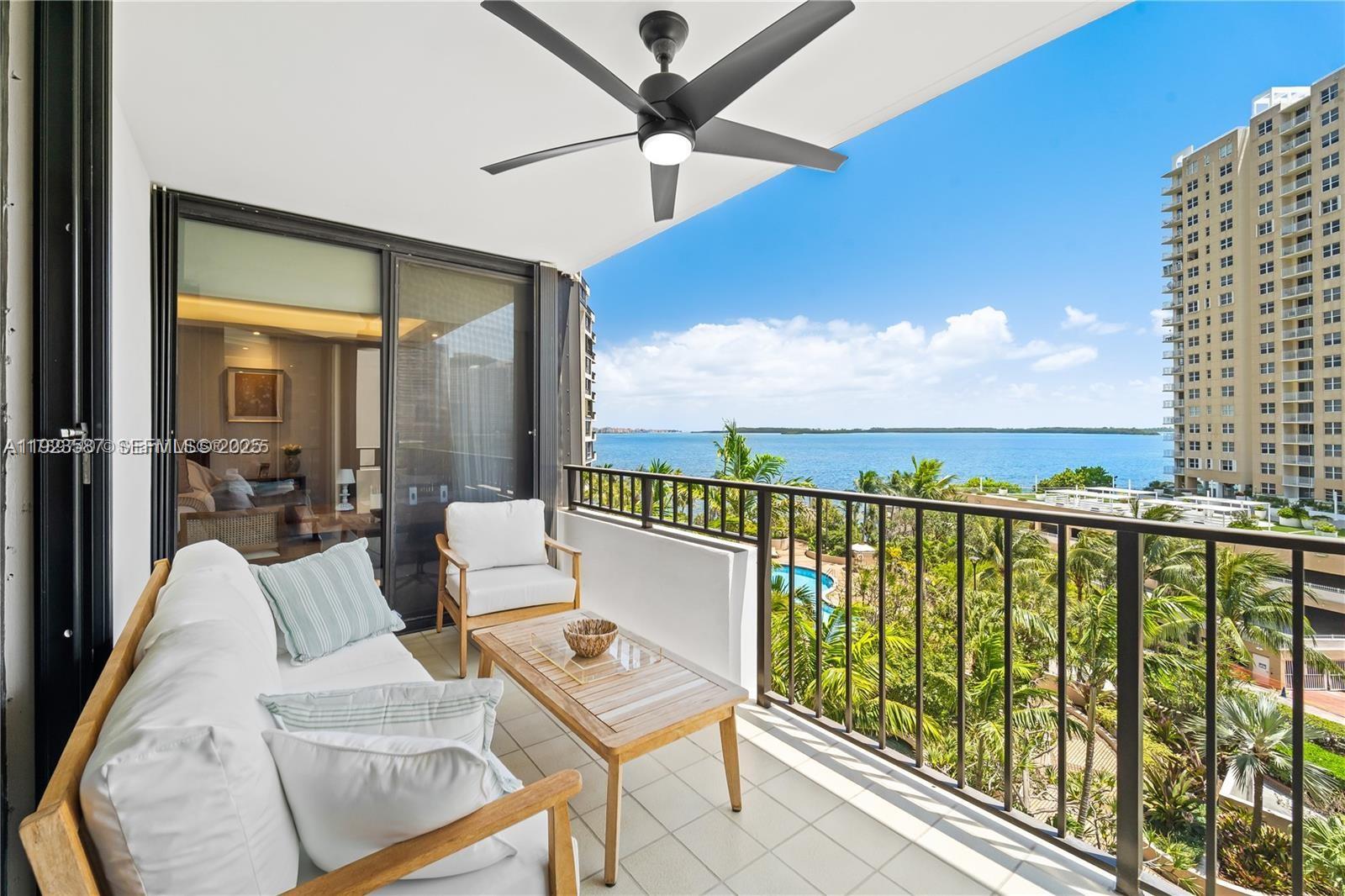 image Brickell Key One18