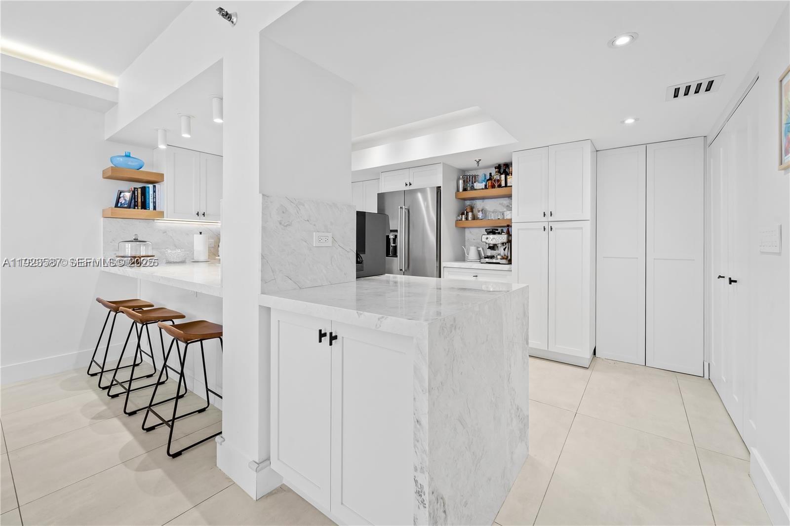 image Brickell Key One8