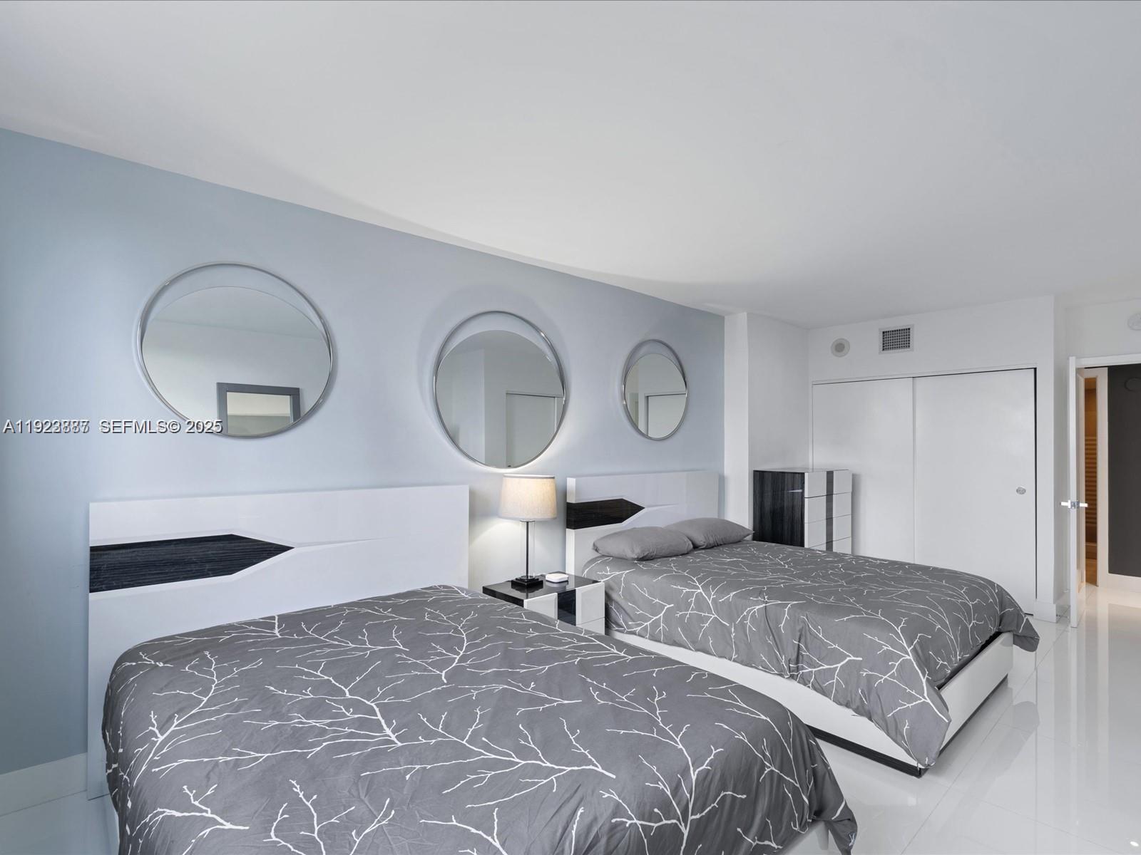 19370 E Collins Ave #627 Sunny Isles Beach, FL 33160