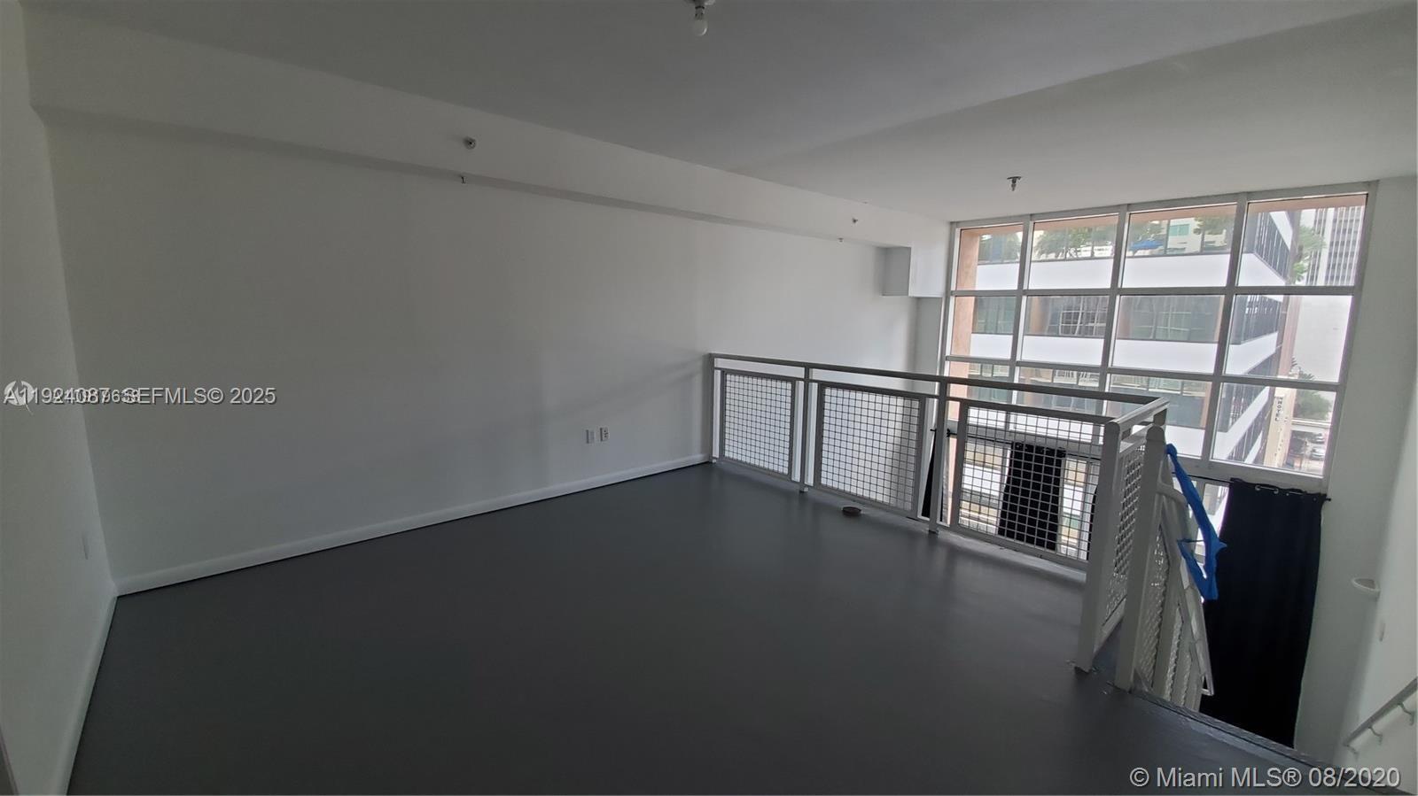 image Vizcayne South10