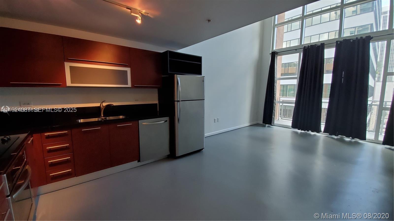 image Vizcayne South2