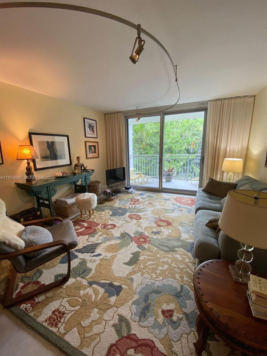 777 NE 62nd St #C400 Miami, FL 33138