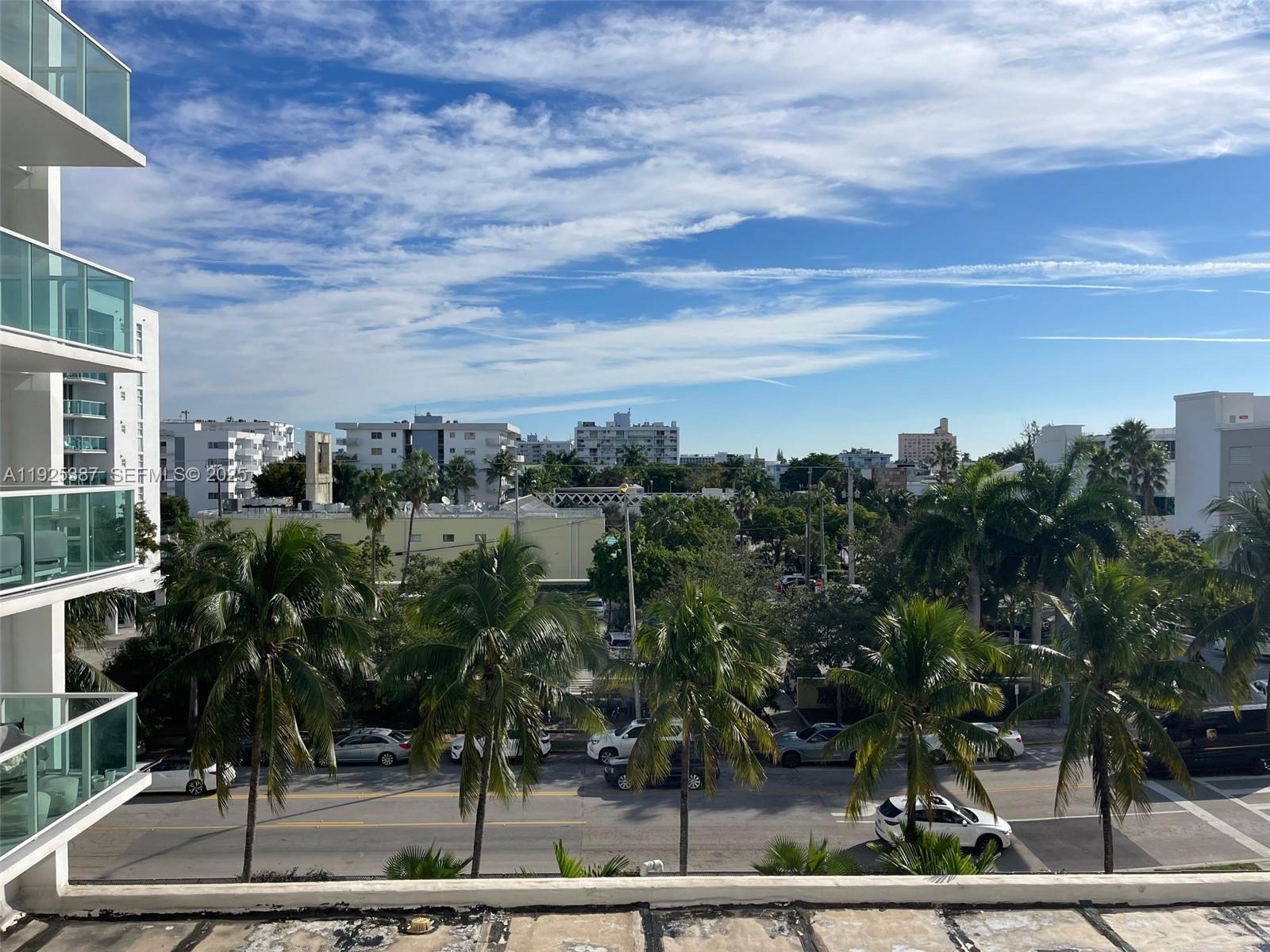 image Mirador 1000 (South Tower)18