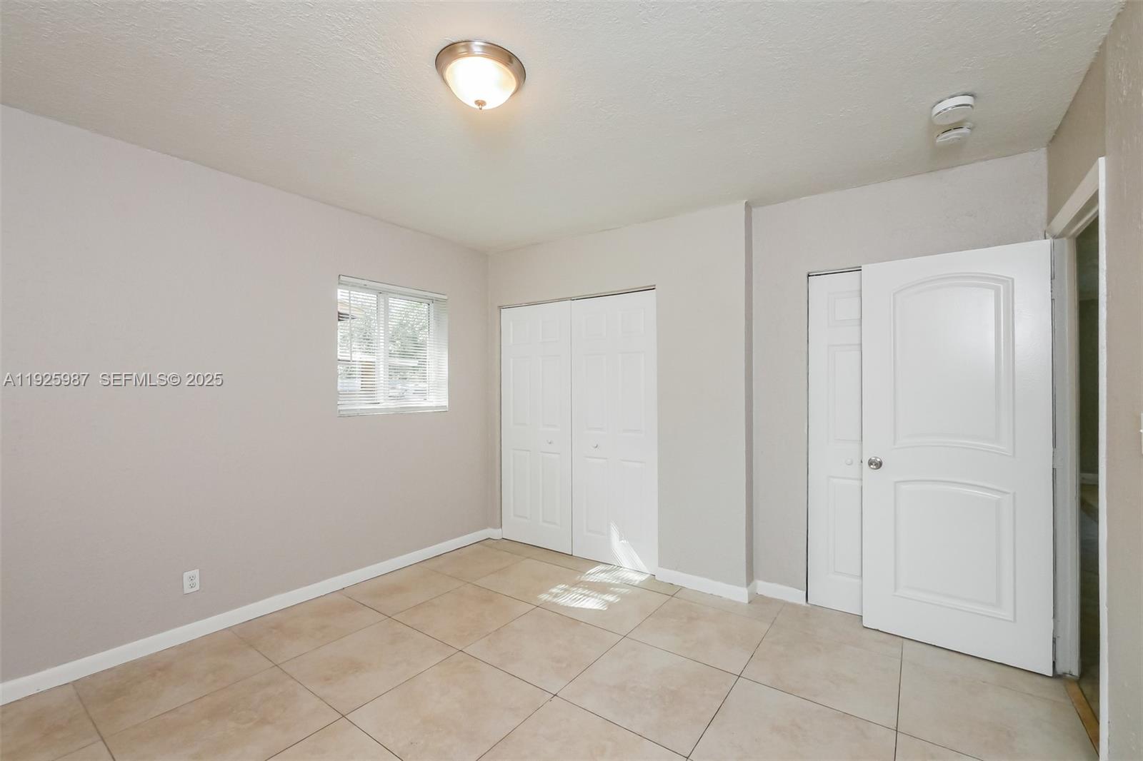 1128 NW 7th Ter Fort Lauderdale, FL 33311