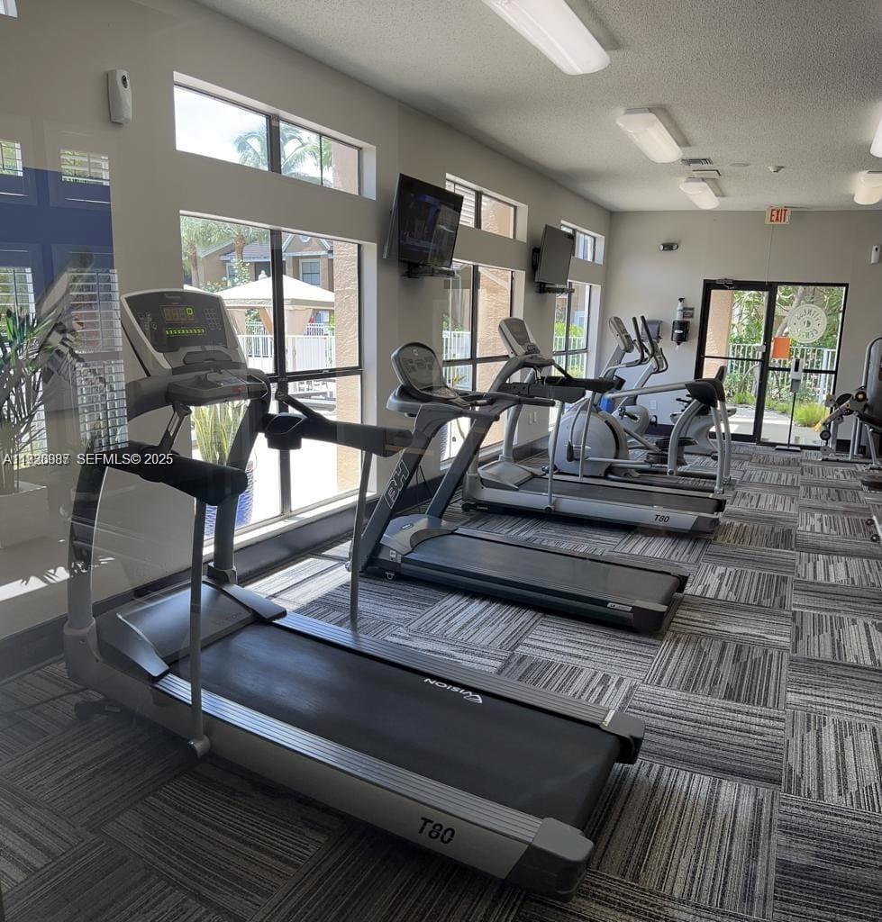 15689 SW 106th Ln #702 Miami, FL 33196