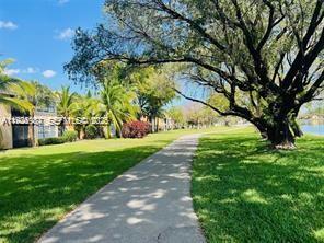 15689 SW 106th Ln #702 Miami, FL 33196