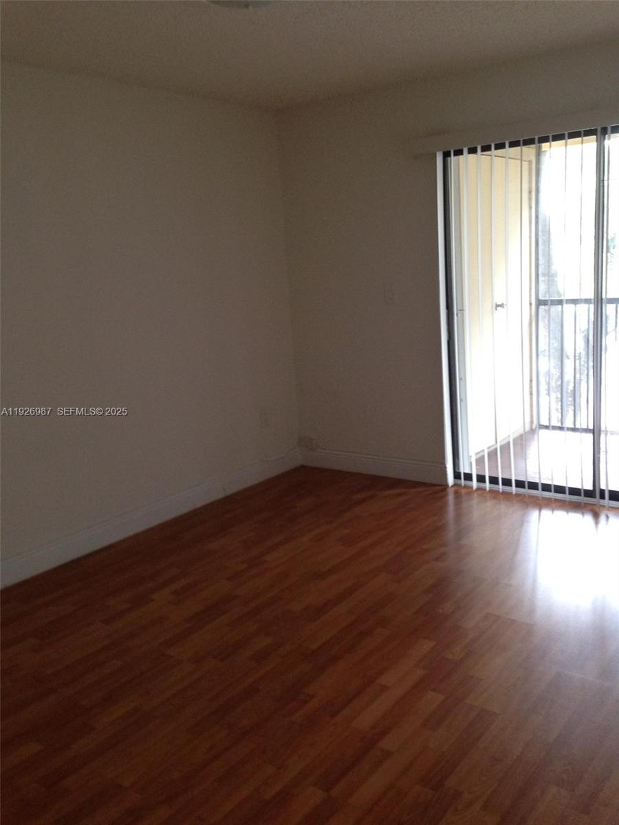 15689 SW 106th Ln #702 Miami, FL 33196