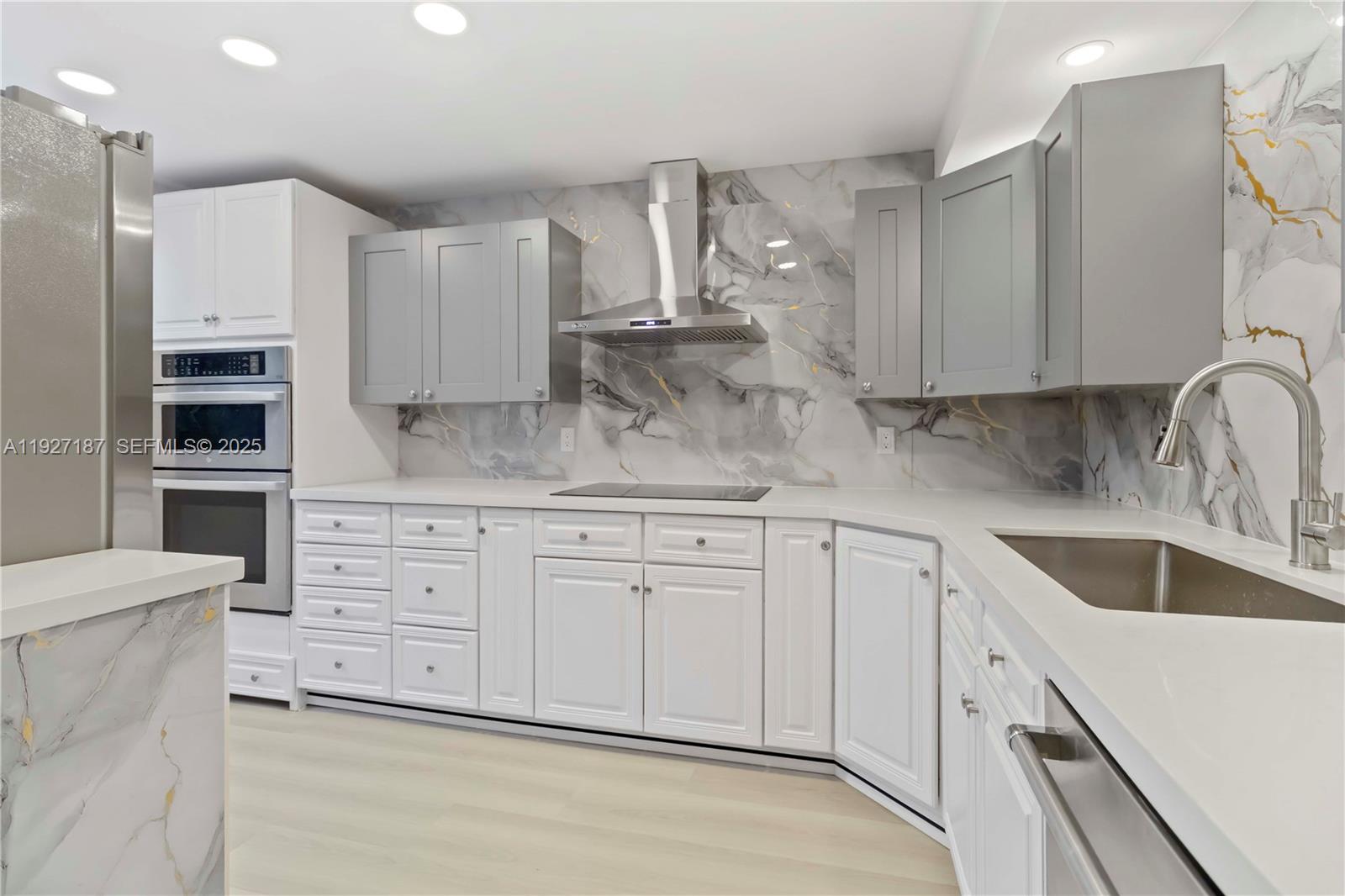 1805 Eleuthera Pt #A2