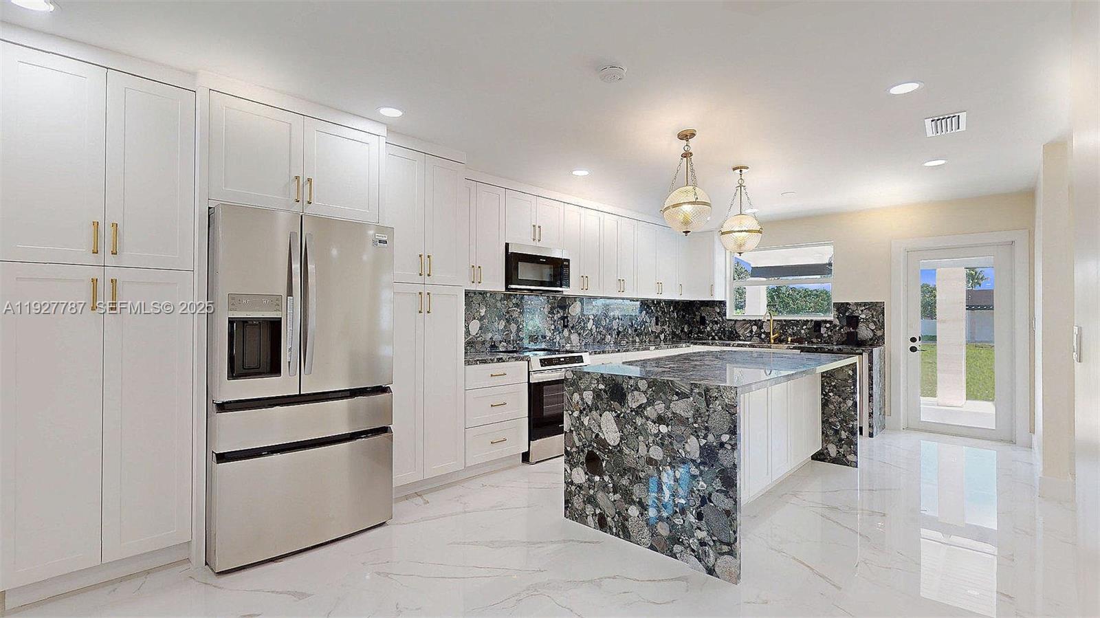 3801 SW 132nd Ave Miami, FL 33175