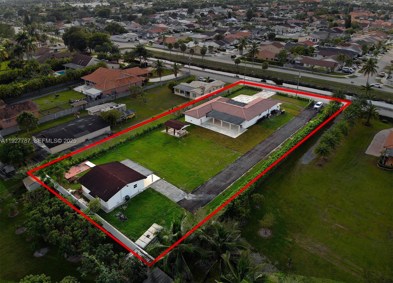 3801 SW 132nd Ave Miami, FL 33175