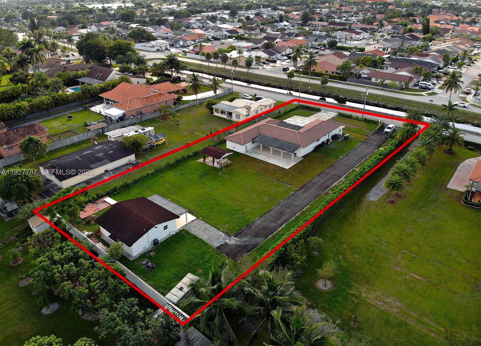 3801 SW 132nd Ave Miami, FL 33175