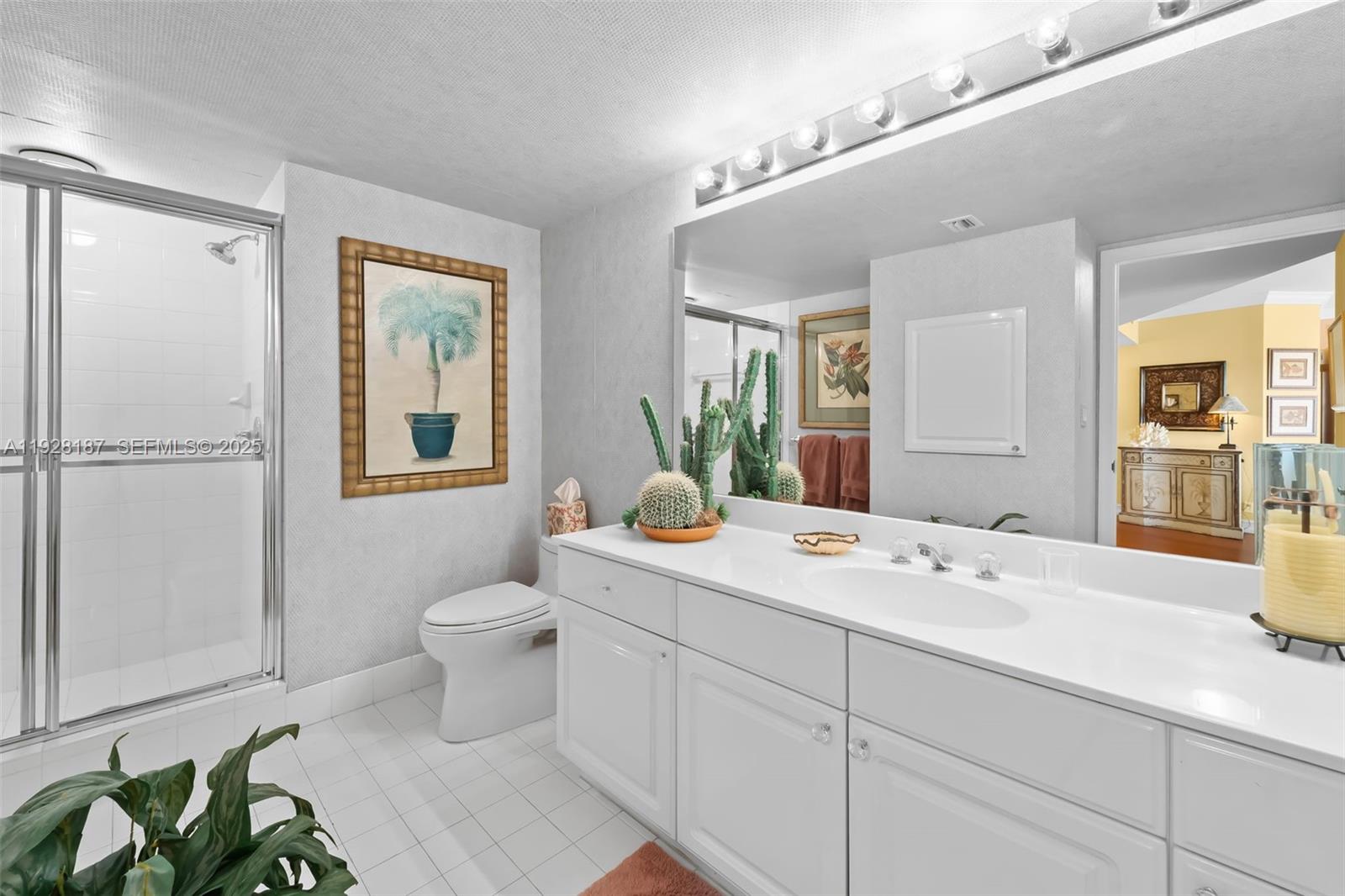 3600 Yacht Clb Dr #1704 Aventura, FL 33180