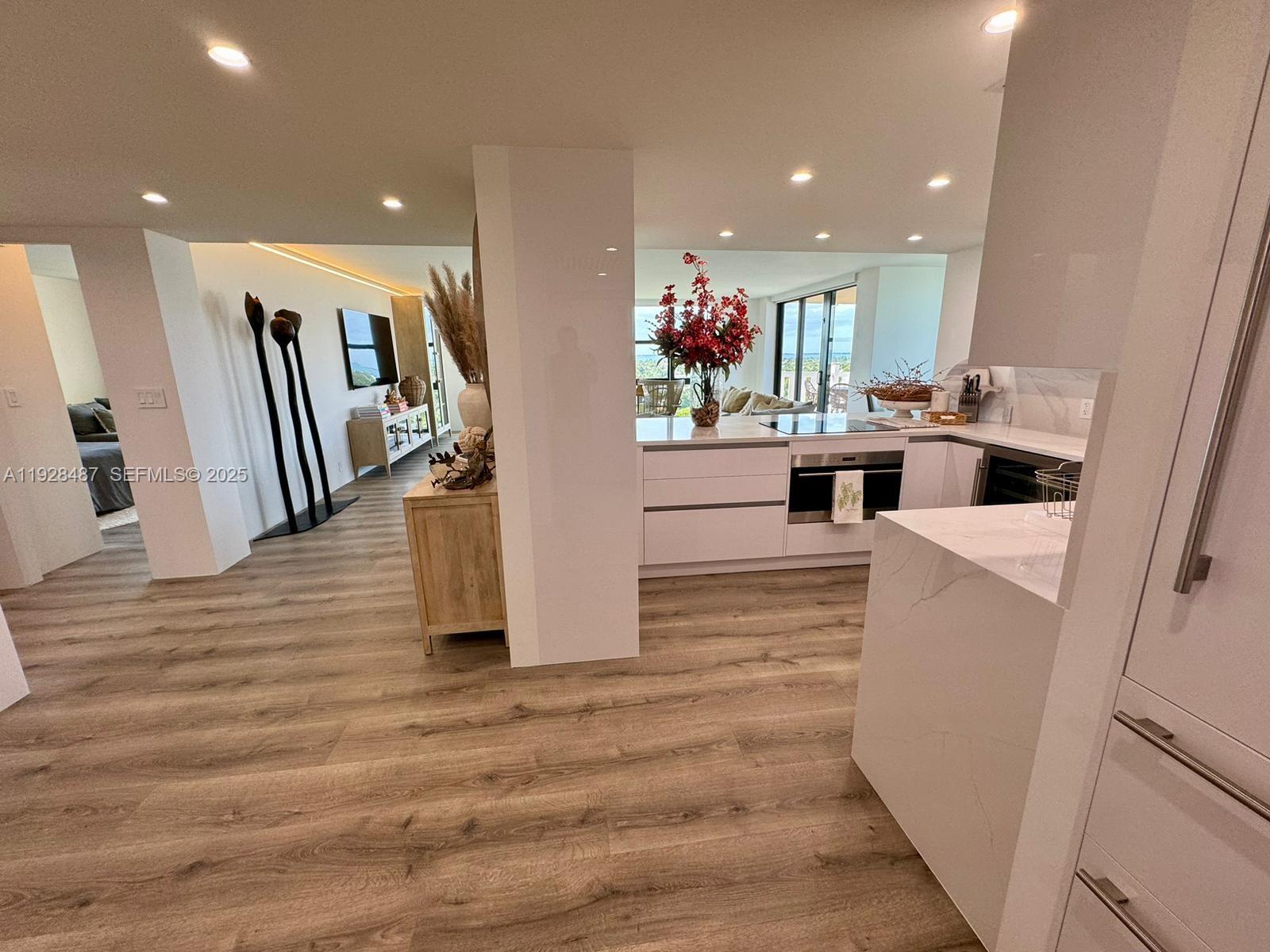 image Towers of Key Biscayne3