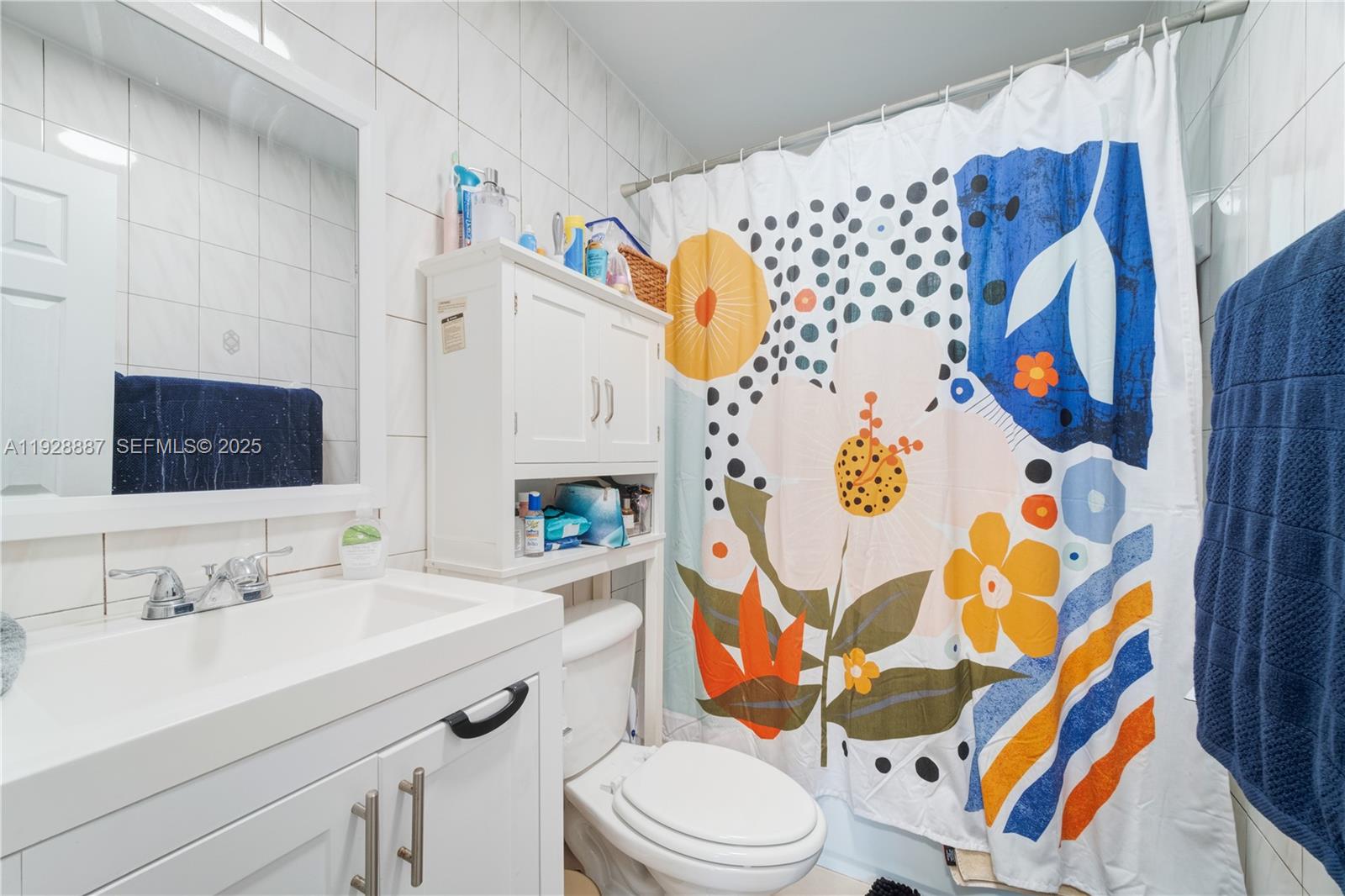 10350 SW 4th St Sweetwater, FL 33174