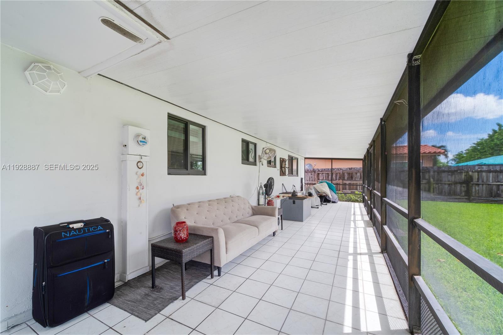 10350 SW 4th St Sweetwater, FL 33174