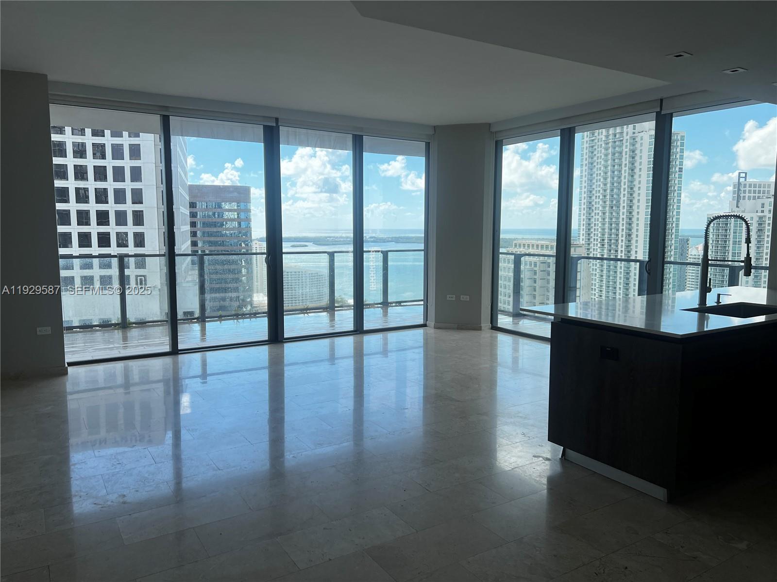 68 SE 6th St #3401 Miami, FL 33131