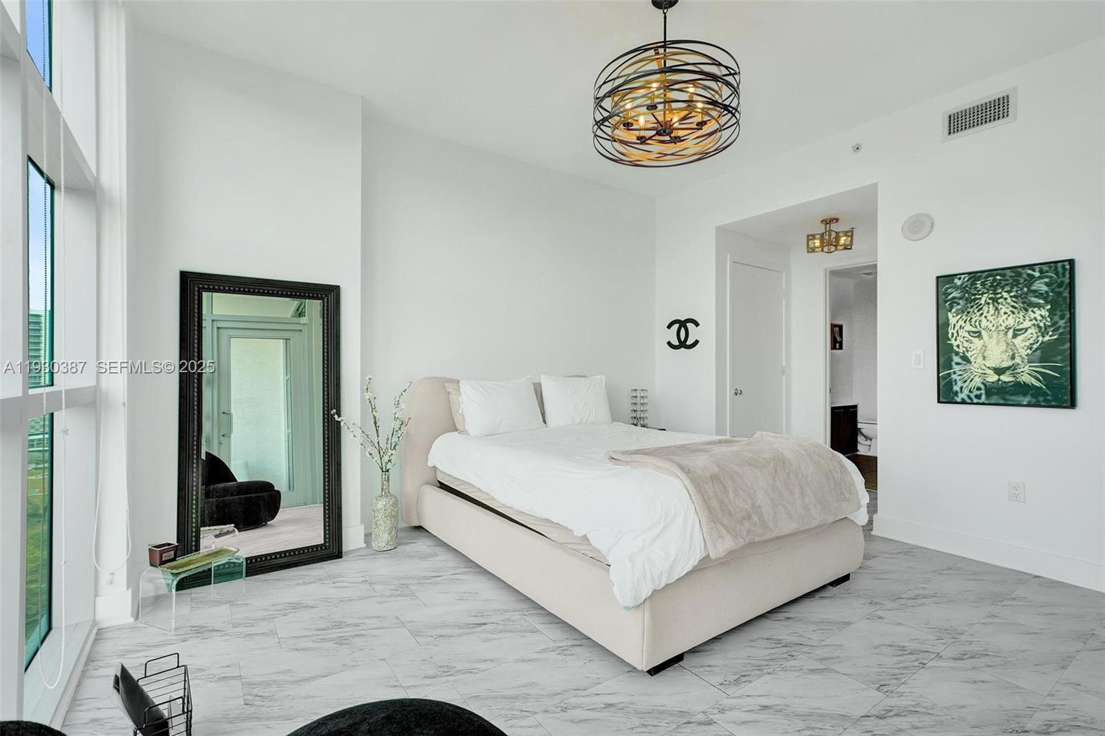 3301 NE 1st Ave #H1105 Miami, FL 33137