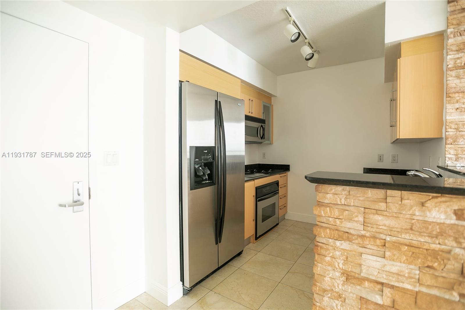 image One Miami East3