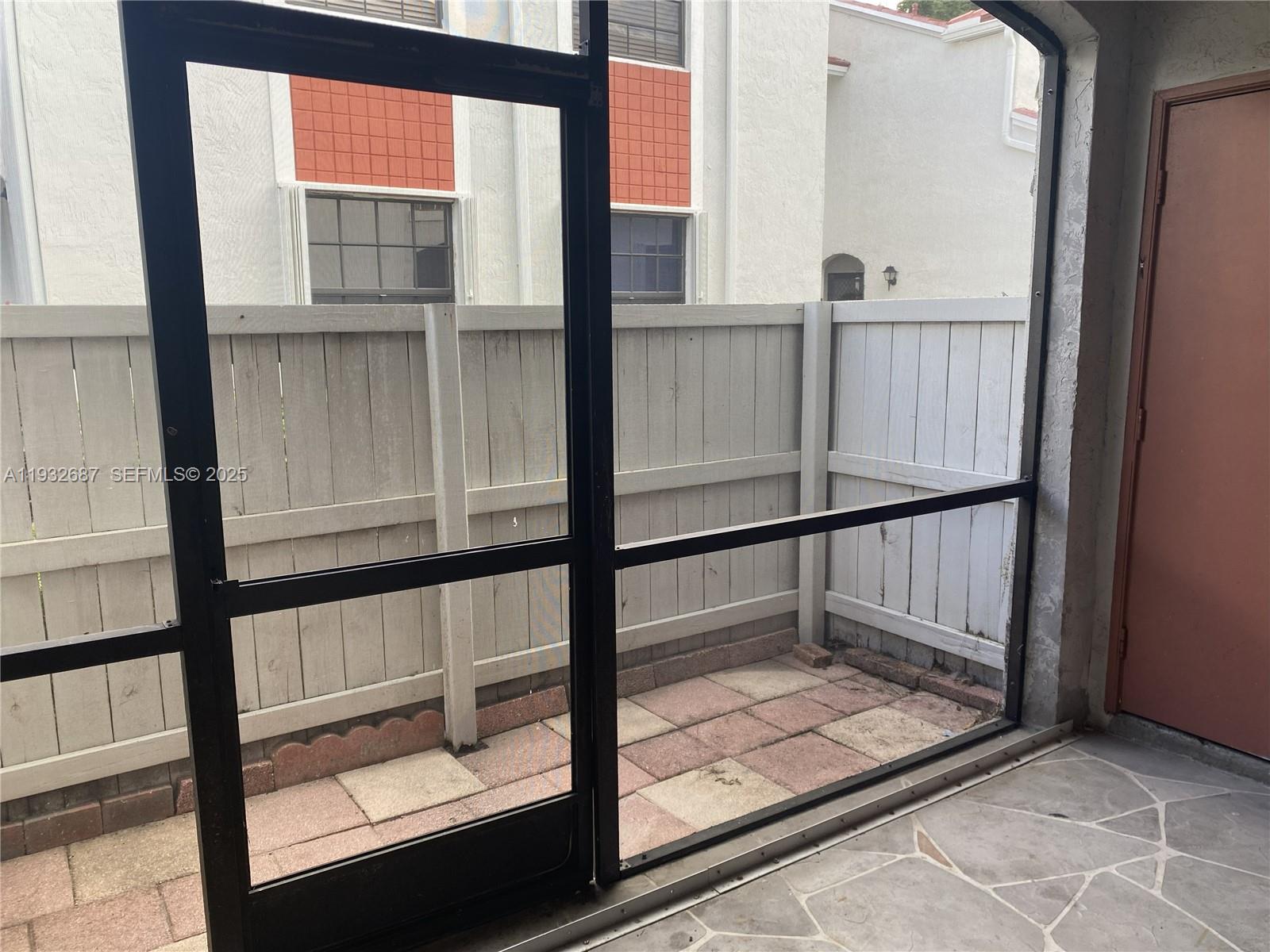 11989 NW 11th St #11989 Pembroke Pines, FL 33026