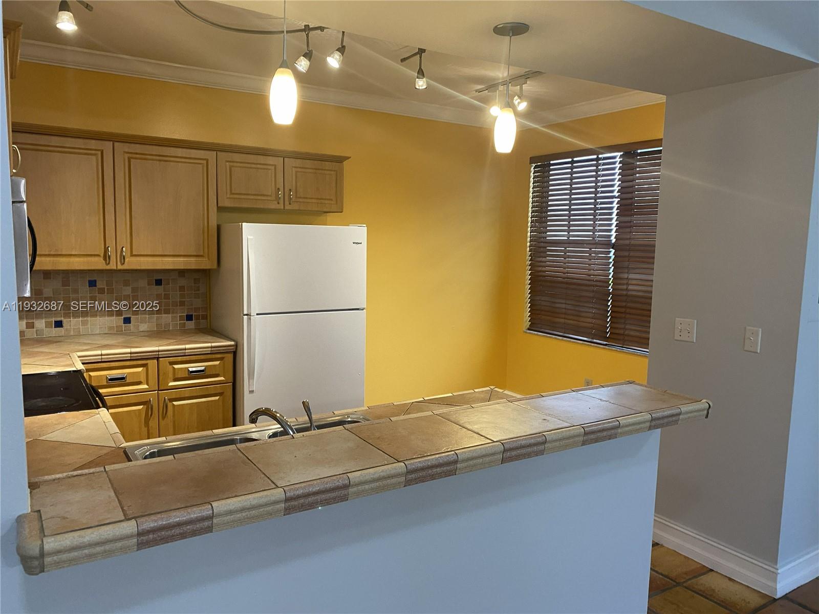 11989 NW 11th St #11989 Pembroke Pines, FL 33026