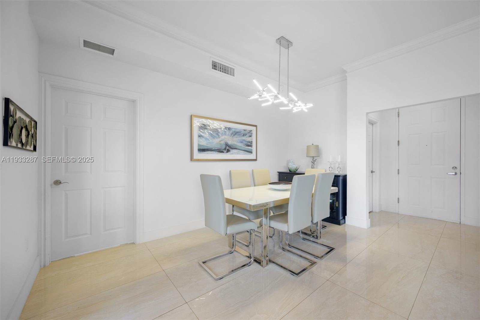 3001 NE 185th St #613 Aventura, FL 33180