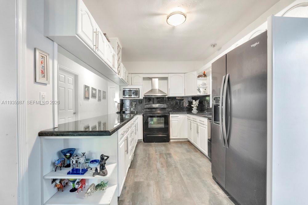 634 NE 72nd Ter Miami, FL 33138