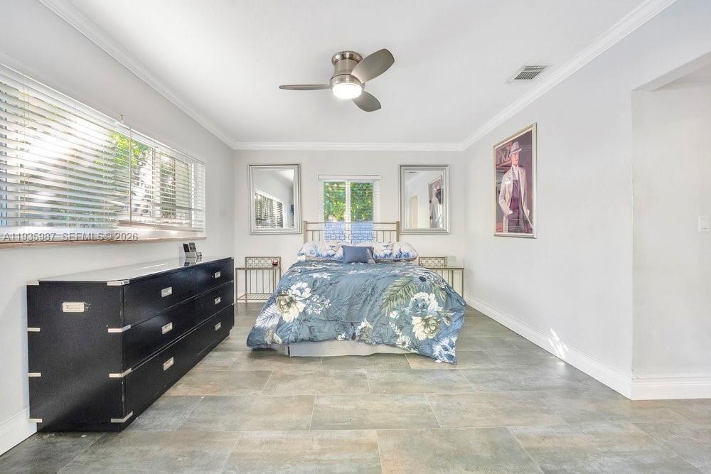 634 NE 72nd Ter Miami, FL 33138