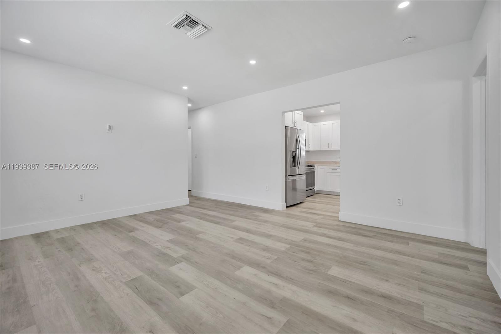 1401 NE 152nd St North Miami Beach, FL 33162