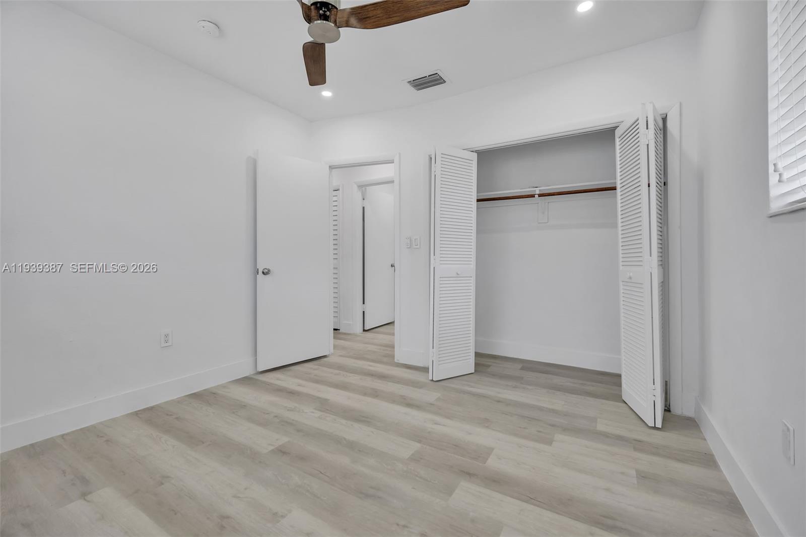 1401 NE 152nd St North Miami Beach, FL 33162