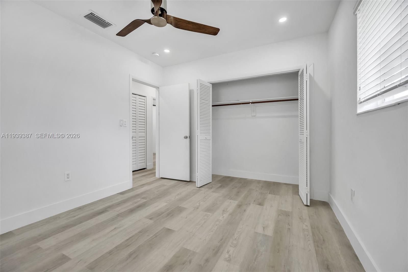 1401 NE 152nd St North Miami Beach, FL 33162