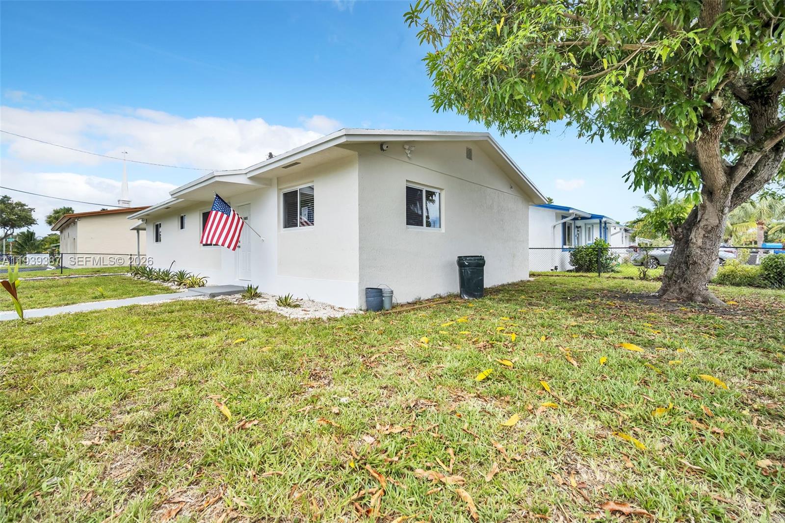 1401 NE 152nd St North Miami Beach, FL 33162