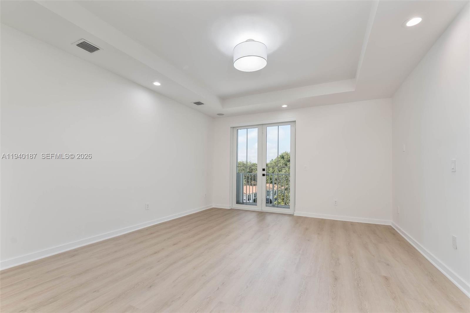 343 Madeira Ave #343 Coral Gables, FL 33134