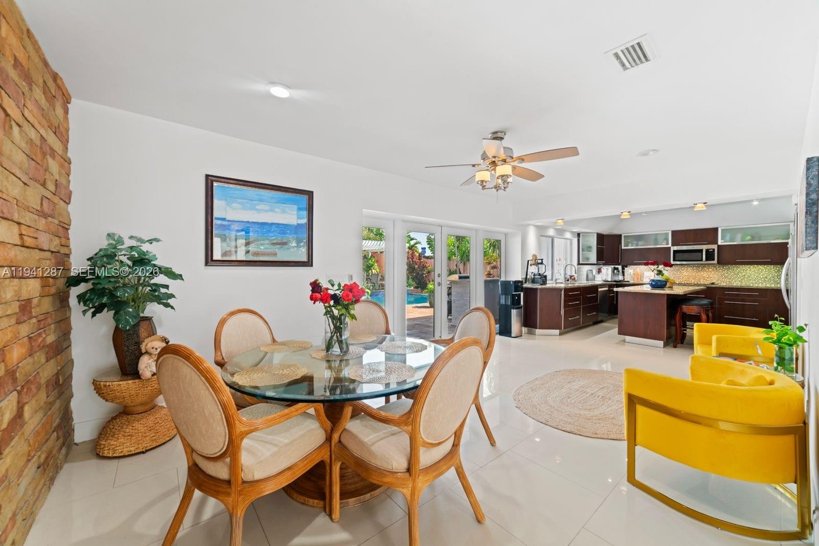 930 NE 182nd Ter North Miami Beach, FL 33162