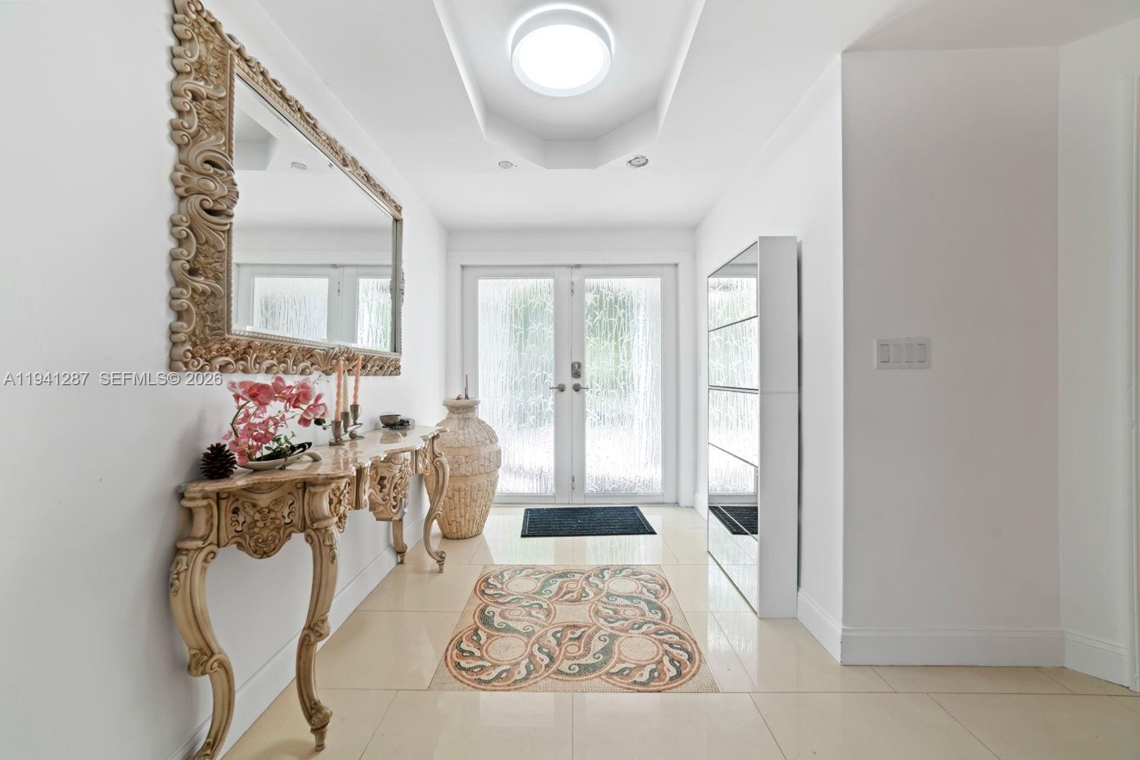 930 NE 182nd Ter North Miami Beach, FL 33162