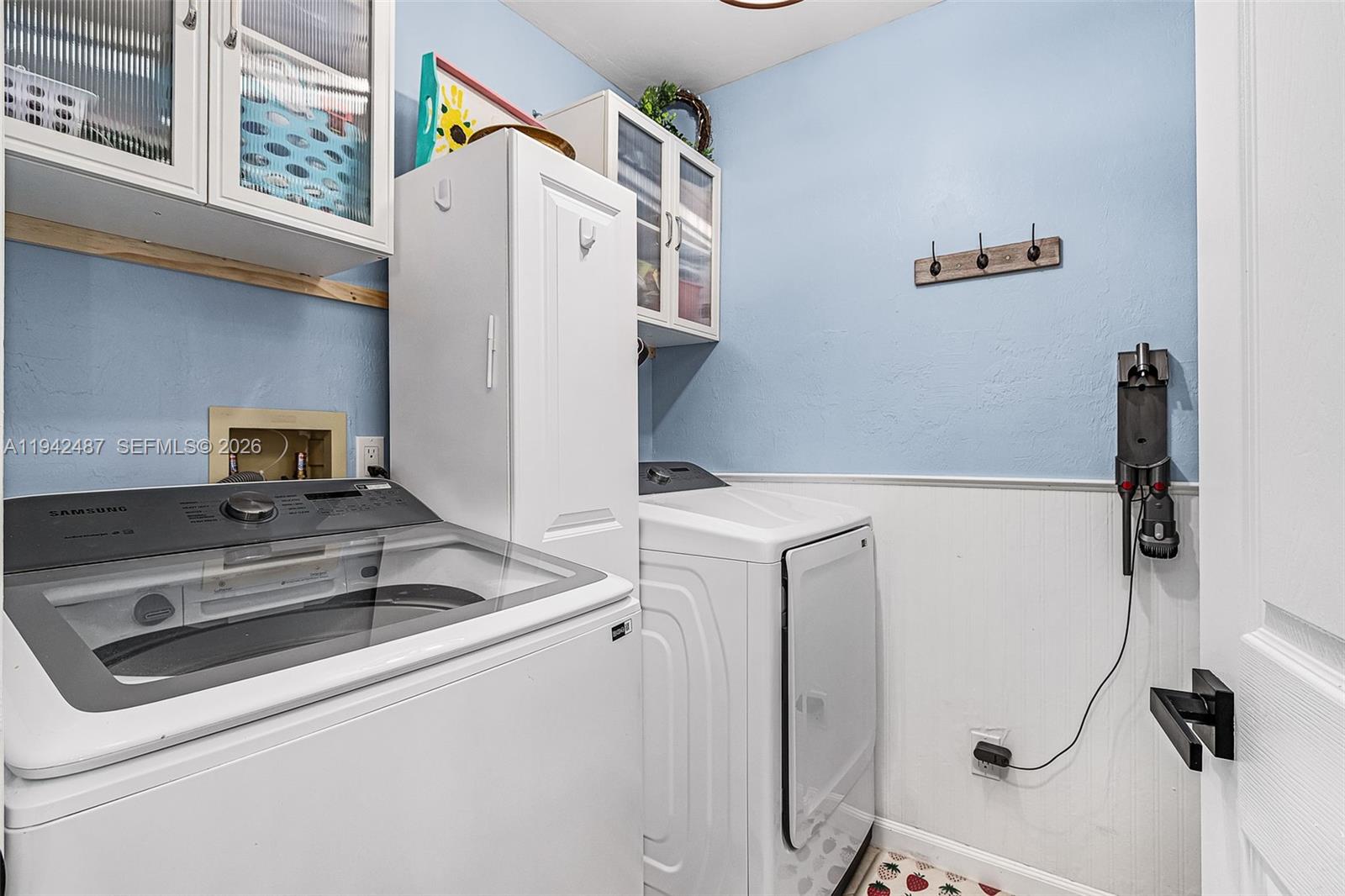 4841 SW 24th Cape Coral, FL 33914