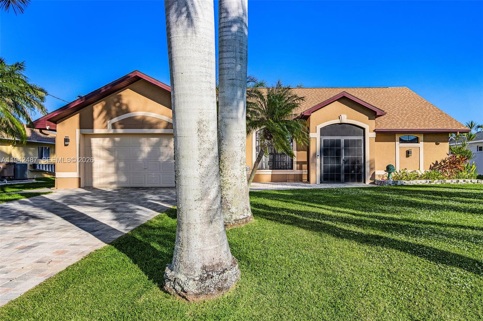 4841 SW 24th Cape Coral, FL 33914