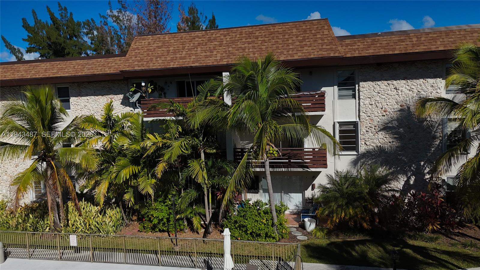 7477 SW 82nd St #C213 Miami, FL 33143